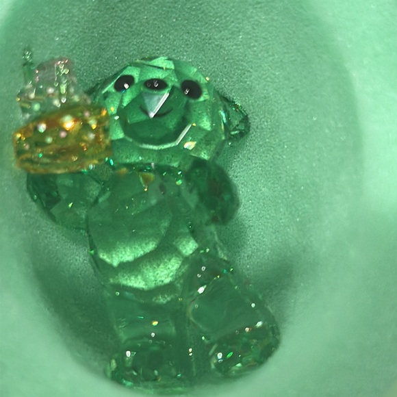 NIB Swarovski Birthday Bears. Great birthday gift for collectors of Swarovski. - Picture 4 of 12